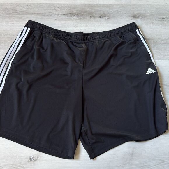 Men's adidas Train Essentials Piqué 3-Stripes Training Shorts black size 4XL nwt - Picture 2 of 4